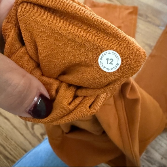 Lululemon Groove Nulu High-Rise Flared Pant – Butternut Brown, Size 12 (Regular) - Picture 7 of 12